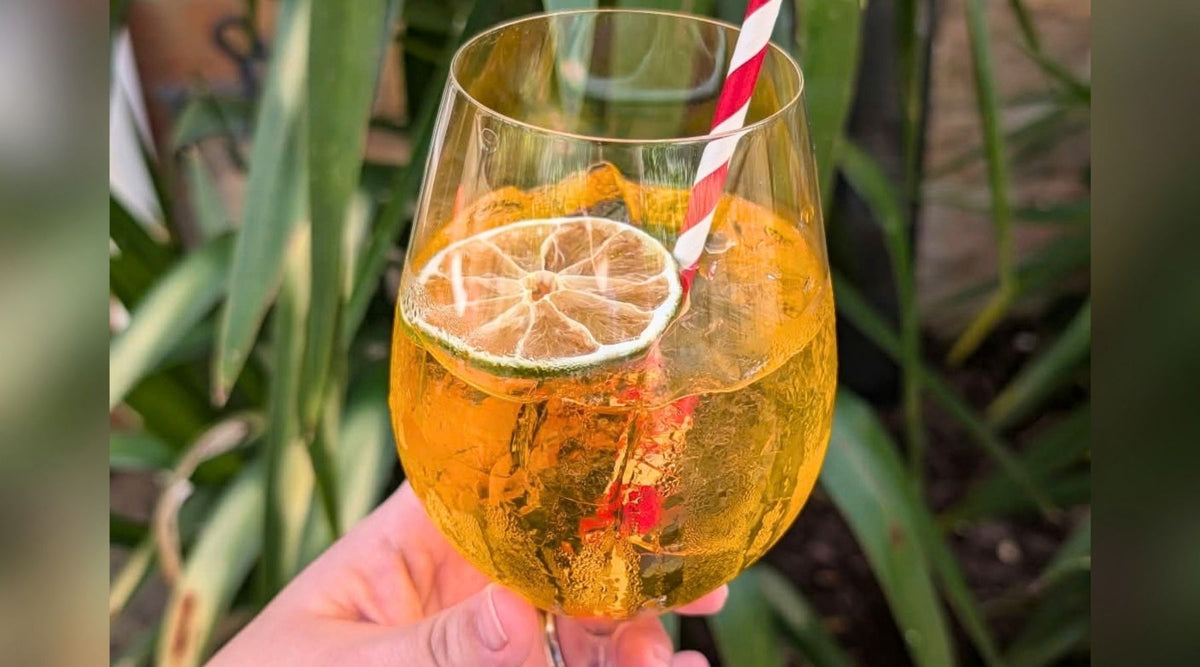 Peach & Mango Spritz